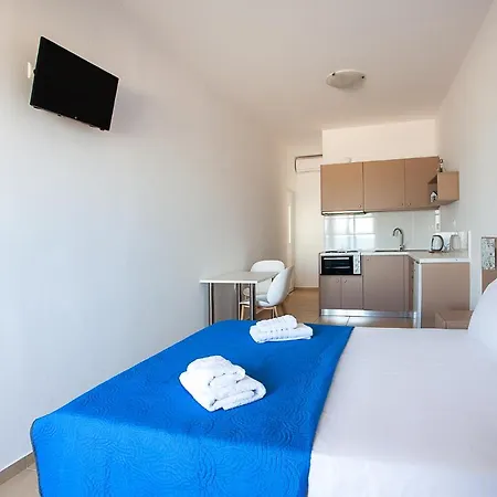 Creta Beachfront For 2 Persons By Mps Fodele