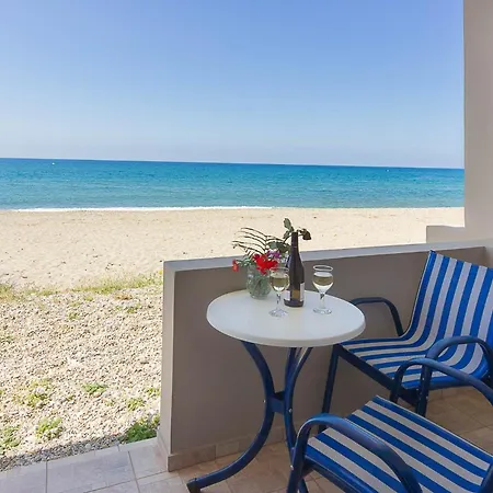 Apartment Creta Beachfront For 2 Persons By Mps